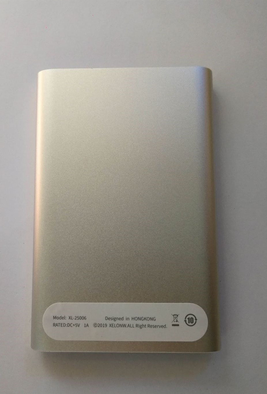 Silver metal mobile hard drive with USB 3.0 interface and compact 2.5-inch design