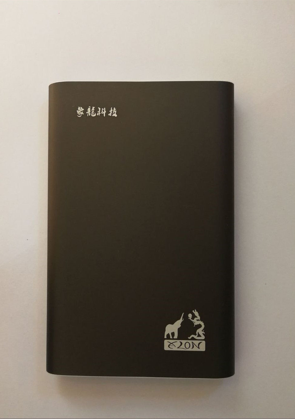 Black metal shell mobile hard drive with compact 2.5 inch size and USB 3.0 interface